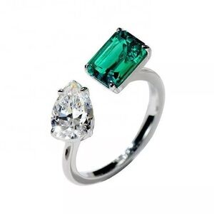 GREEN EMERALD & DIAMOND ADJUSTABLE RING